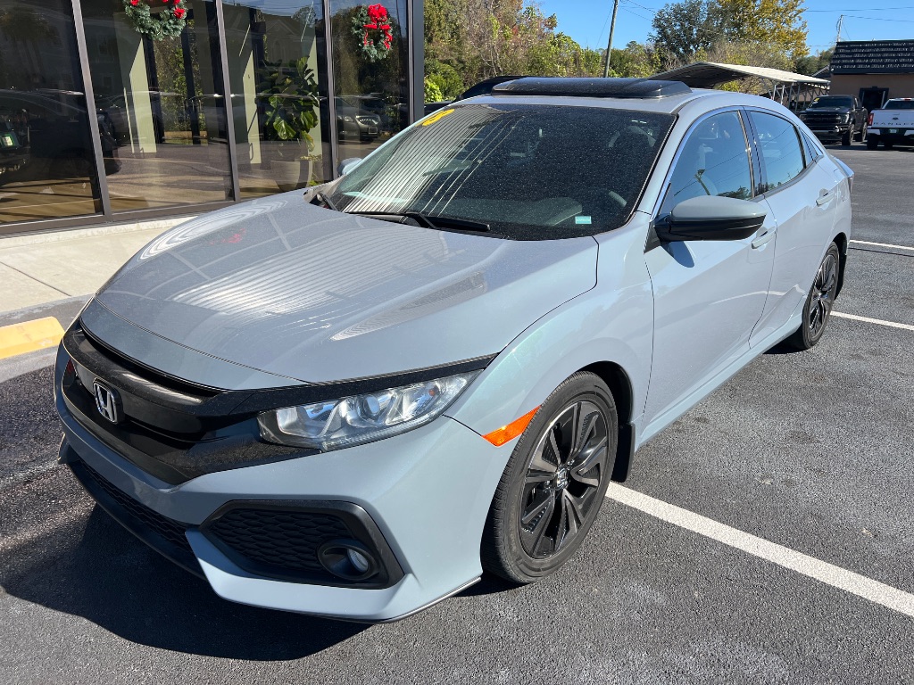 2018 Honda Civic Hatchback EX's photo