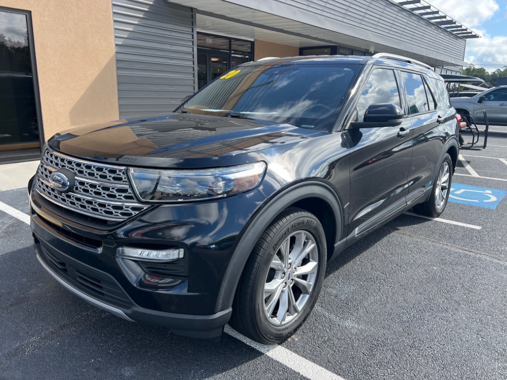2020 Ford Explorer Limited's photo