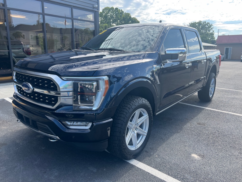2023 Ford F-150 Platinum's photo