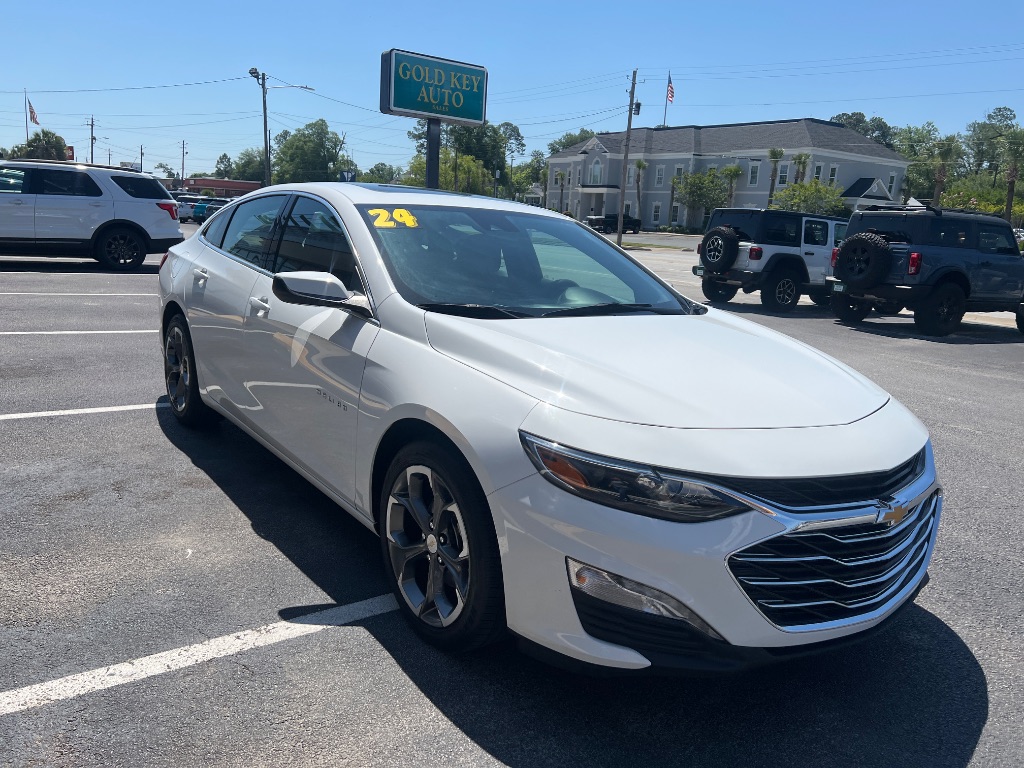 2024 Chevrolet Malibu 1LT - Photo 13