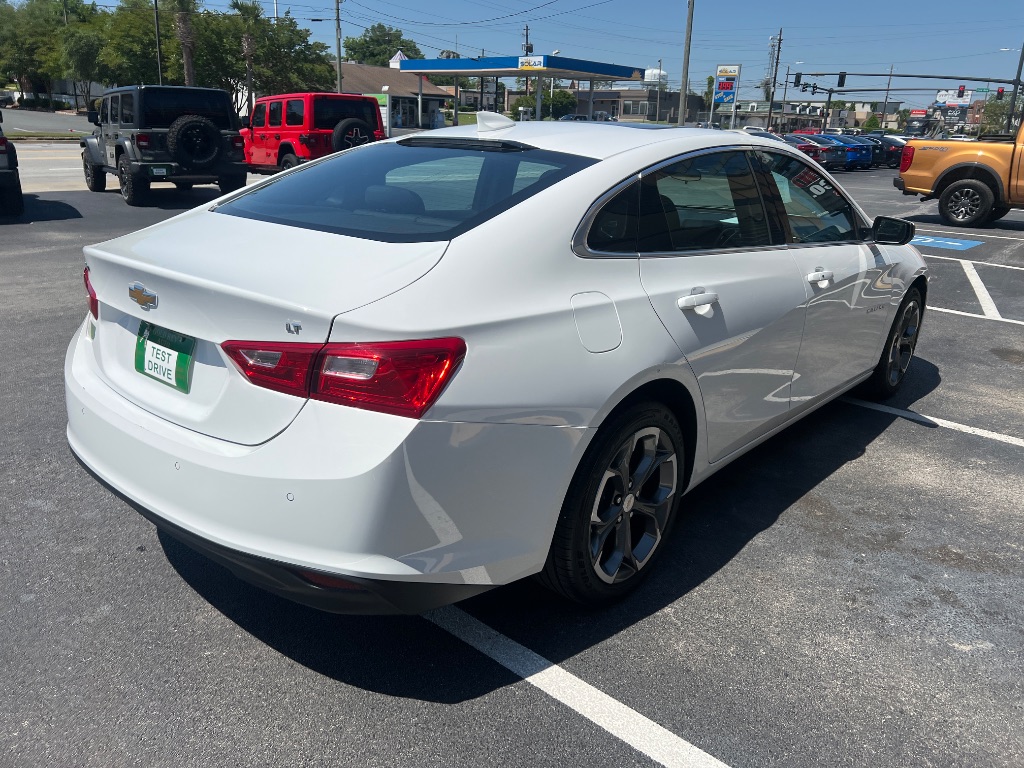 2024 Chevrolet Malibu 1LT - Photo 12
