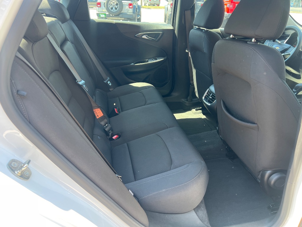 2024 Chevrolet Malibu 1LT - Photo 17